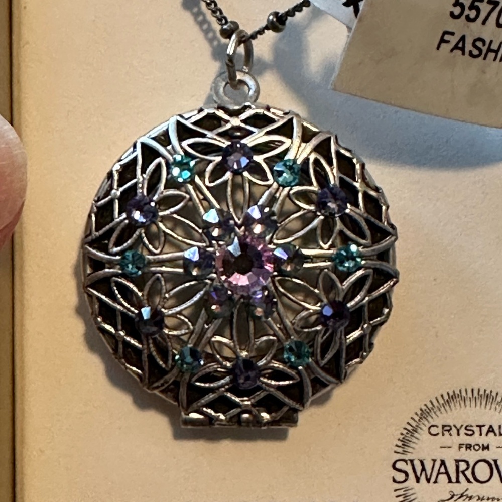 🆕Anne Koplic Swarovski locket - Picture 2 of 5